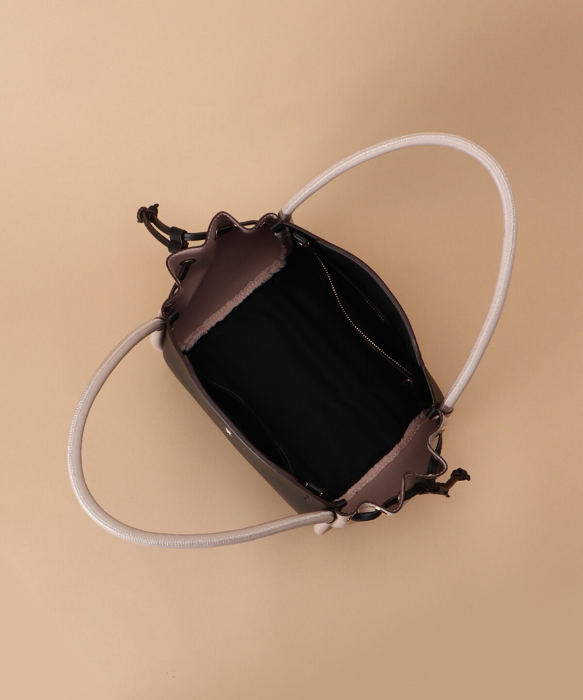 Samantha Thavasa「バイカラーサイド巾着 ハンドバッグ」|ハンドバッグ|