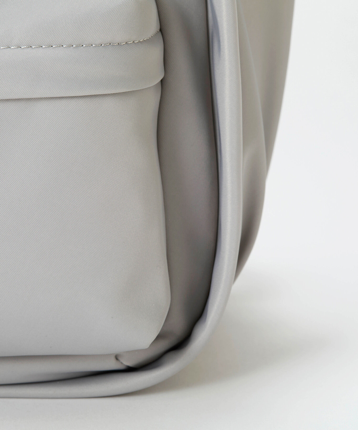 TOPKAPI BREATH「【Breath TOPKAPI】【撥水】ツヤ ナイロン レザーハンドル ミニ リュック」|リュック|