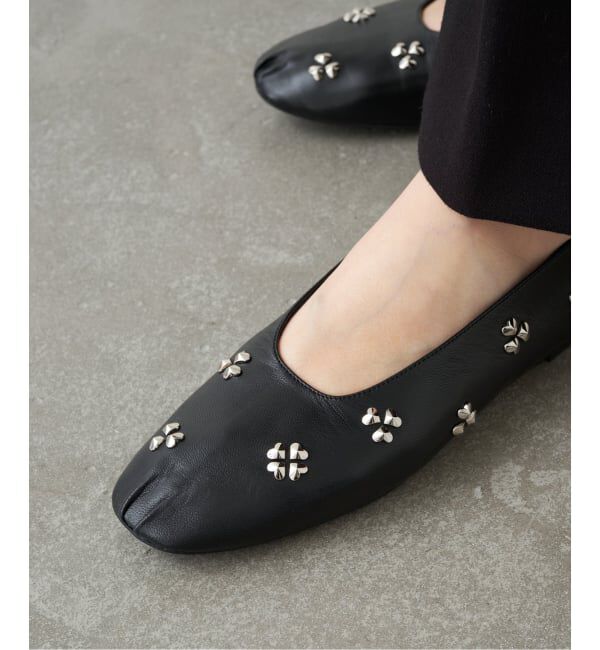 GRISE「GRISEレザーCLOVERスタッズフラット」|その他|