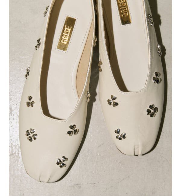 GRISE「GRISEレザーCLOVERスタッズフラット」|その他|ナチュラル
