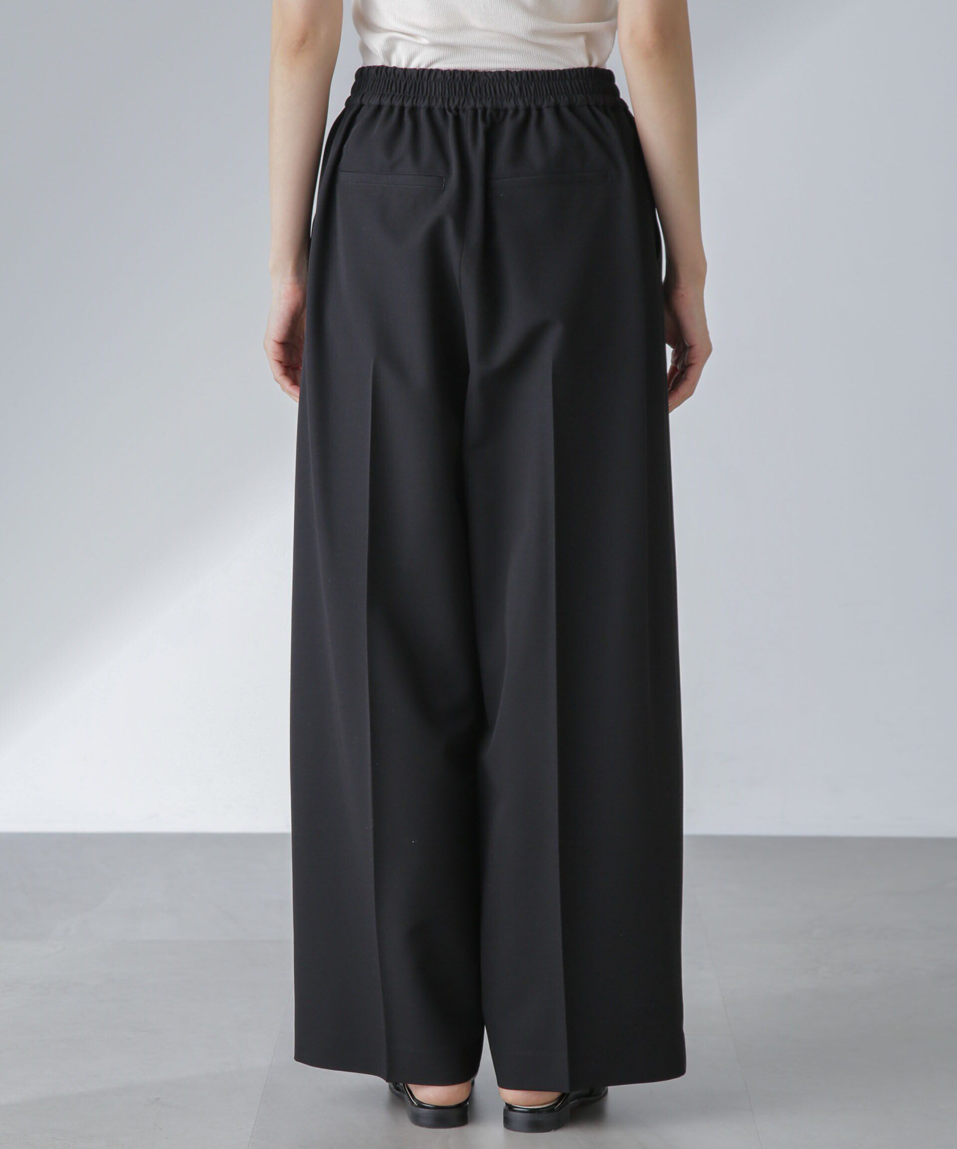 nano･universe「ピンタックイージーワイドパンツ」|チノ|