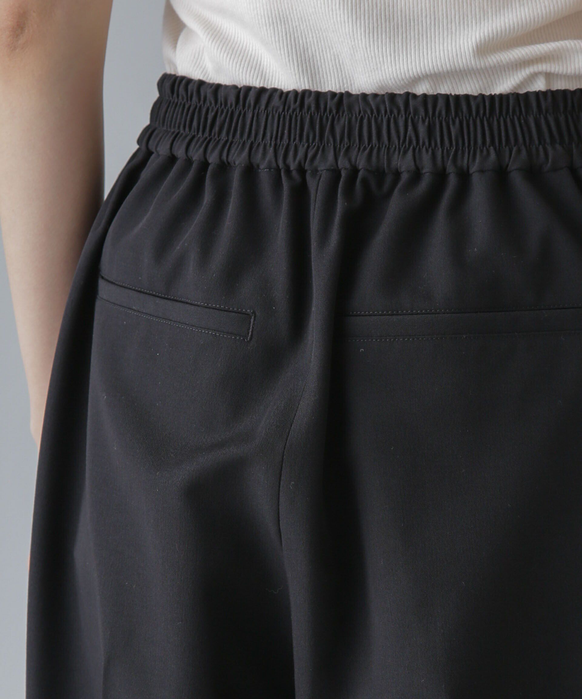 nano･universe「ピンタックイージーワイドパンツ」|チノ|