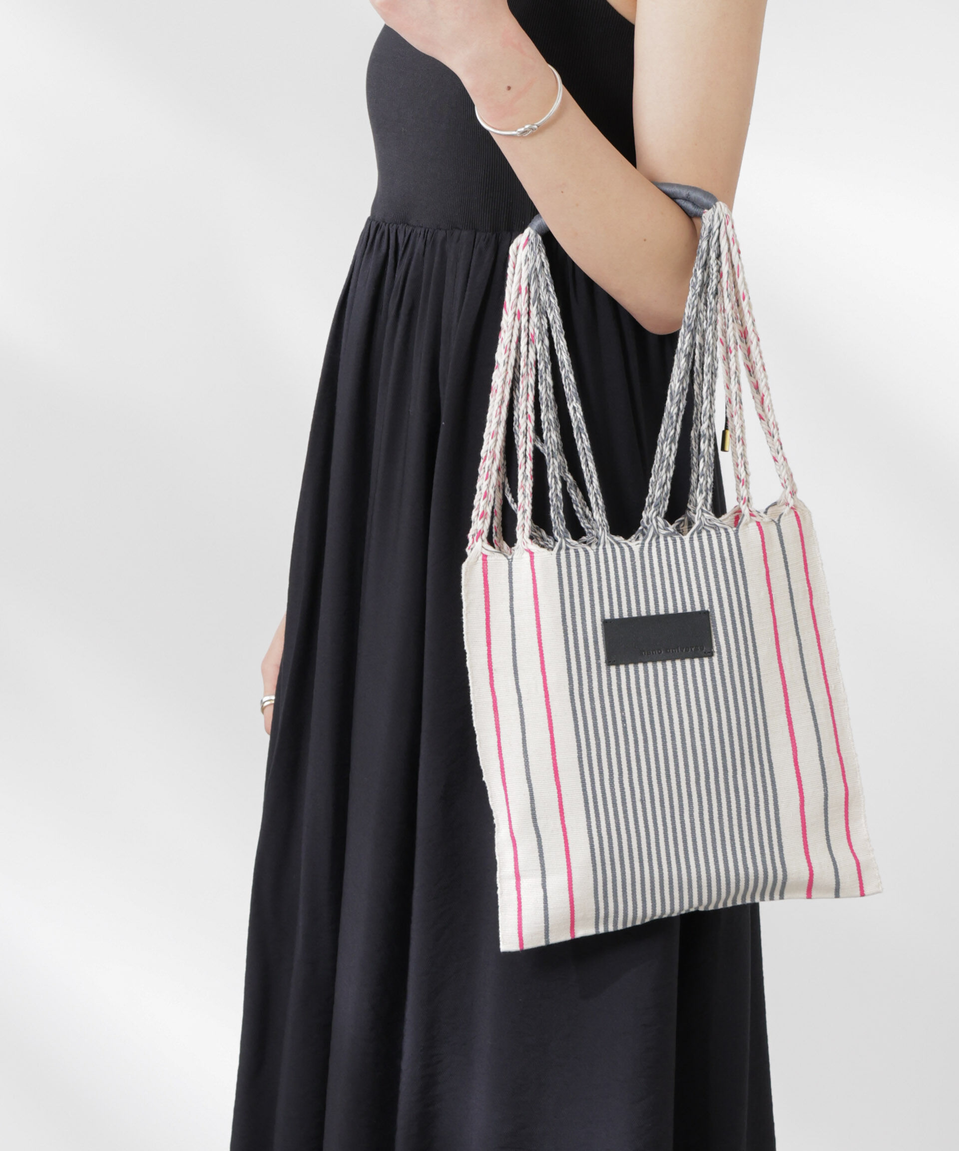 nano･universe「ハンモックバッグ」|ショルダー・メッセンジャー|L.グレー1