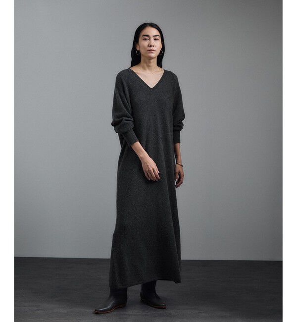 SALON adam et rope'「カシミヤニットVネックワンピース」|ワンピース|チャコール(06)
