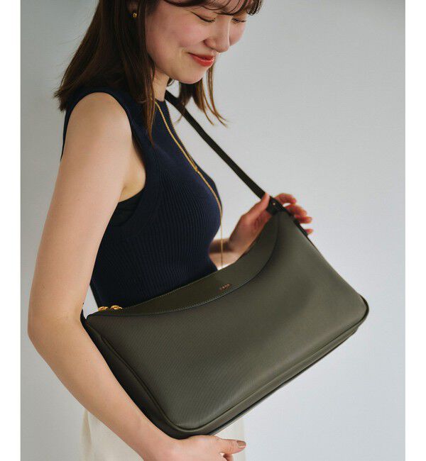 ROPE「【E'POR】C BAG Medium【撥水】【超軽量】」|ハンドバッグ|カーキー(36)