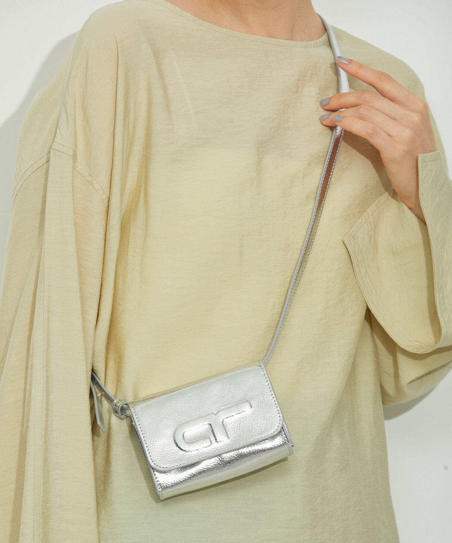 ADAM ET ROPE'「【一部WEB限定カラー】ウォレットマルチロゴショルダー」|ショルダー・メッセンジャー|