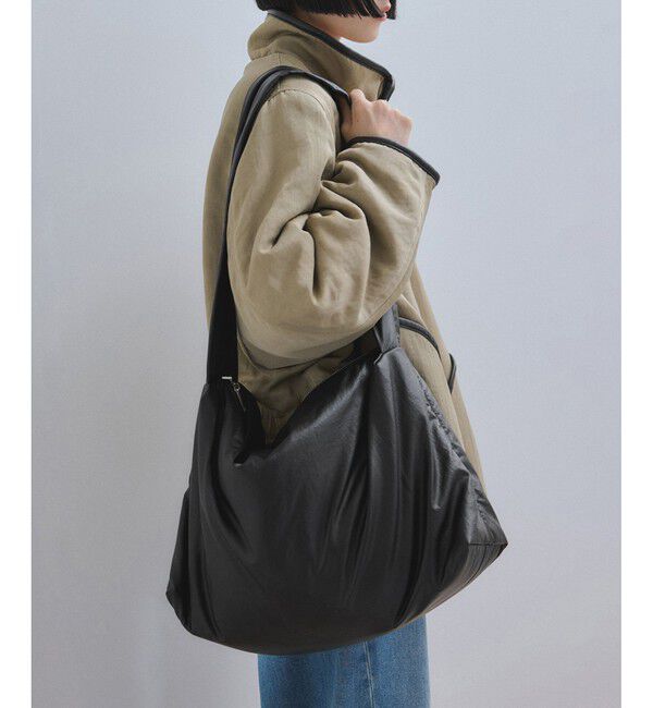 ADAM ET ROPE'「ボックスギャザーワンショルダーバッグ」|ショルダー・メッセンジャー|ブラック(01)