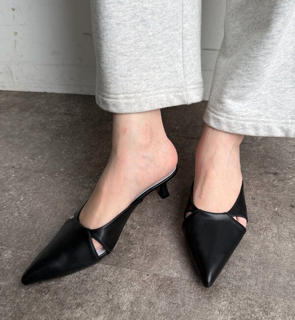  「デザインカットパンプス」|その他|