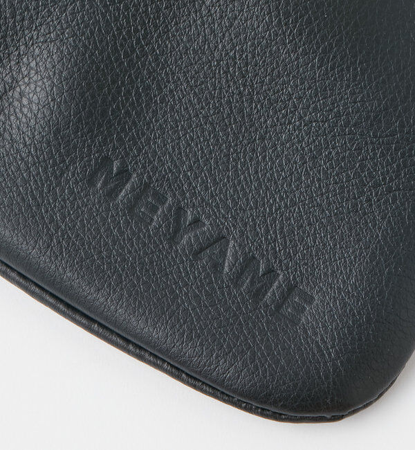  「【MEYAME（メヤメ）】レザー巾着バッグ」|クラッチバッグ|