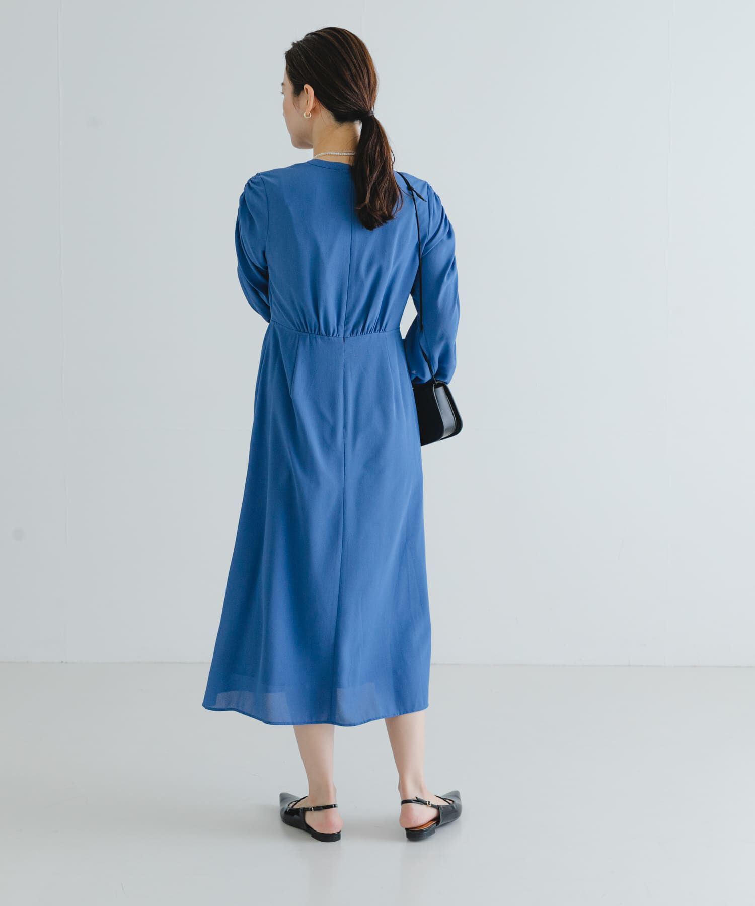 URBAN RESEARCH「LA MAISON　ギャザースリーブワンピース」|ワンピース|