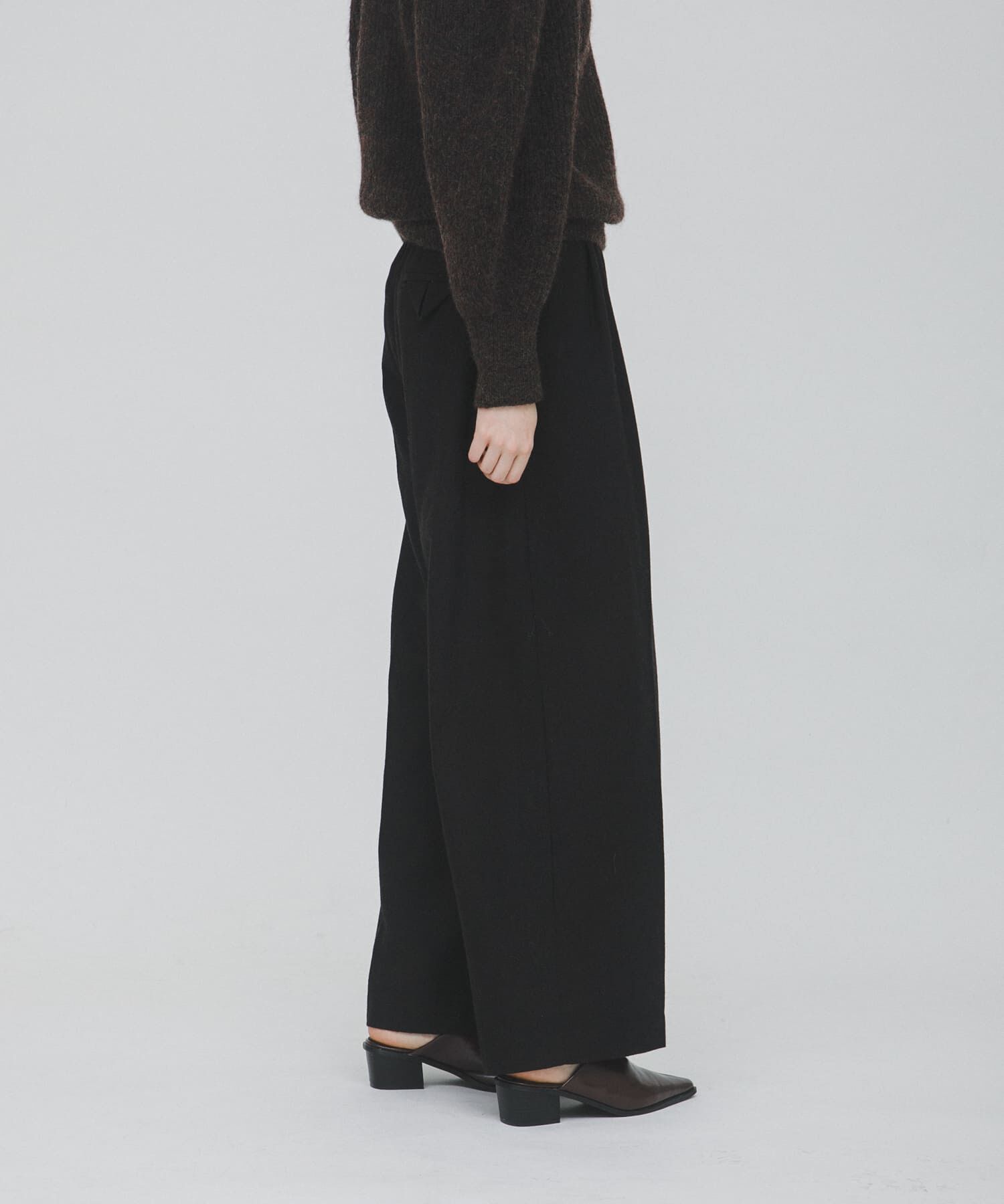 LAATO「straight wide tuck pants」|その他|