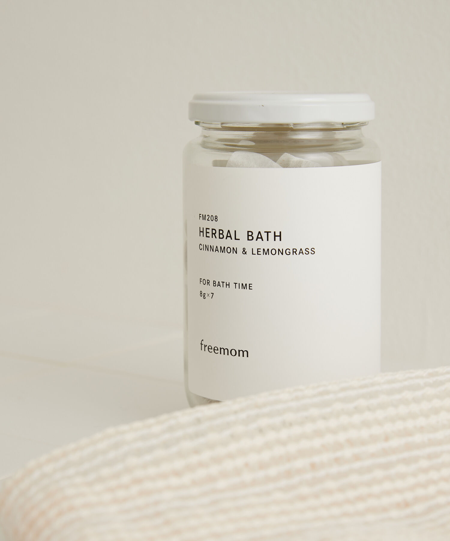 URBAN RESEARCH DOORS「freemom　ハーバルバス C&L8g&times;7P」|その他|