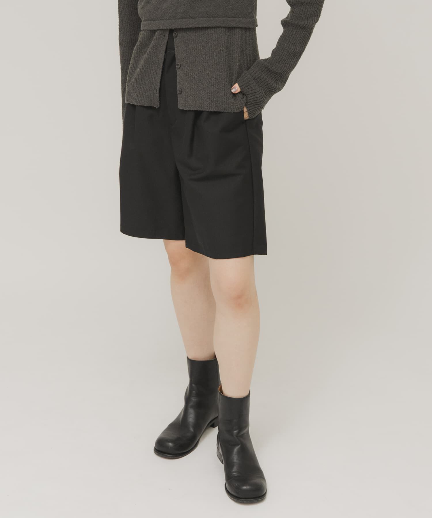  「ダブルタックショートパンツ」|その他|