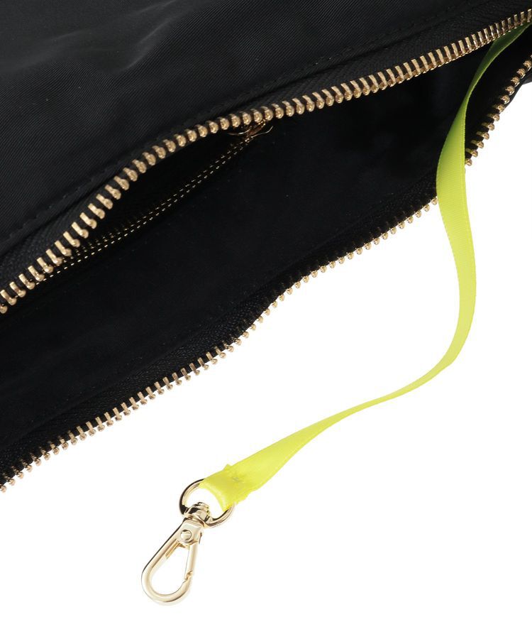 YECCA VECCA「story.ハーフムーンクロスボディ」|ショルダー・メッセンジャー|