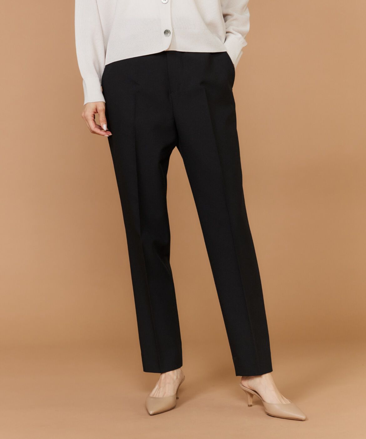 INED「テーパードパンツ」|その他|ブラック