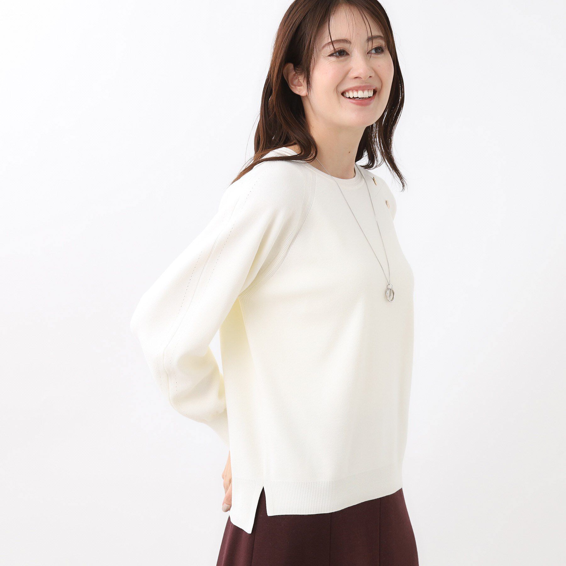 ゆったり着られる◎】ラグランスリーブニット（Reflect）｜ルミネの