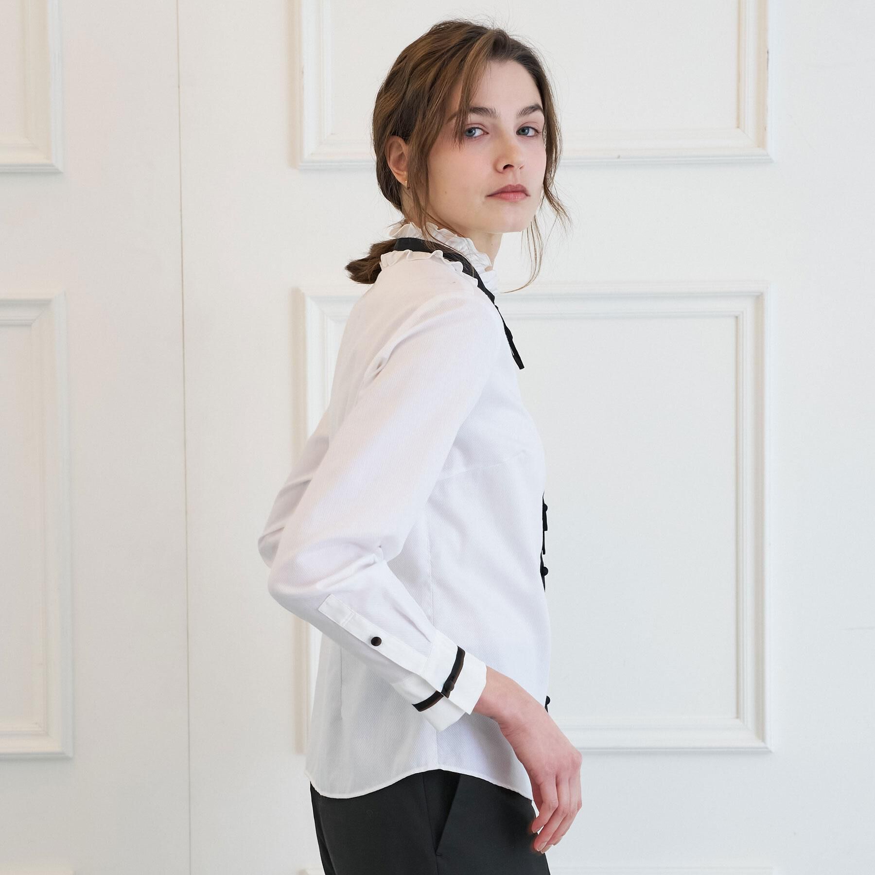 DRESSTERIOR「バイカラーリボンタイフリルネックブラウス」|シャツ・ブラウス|