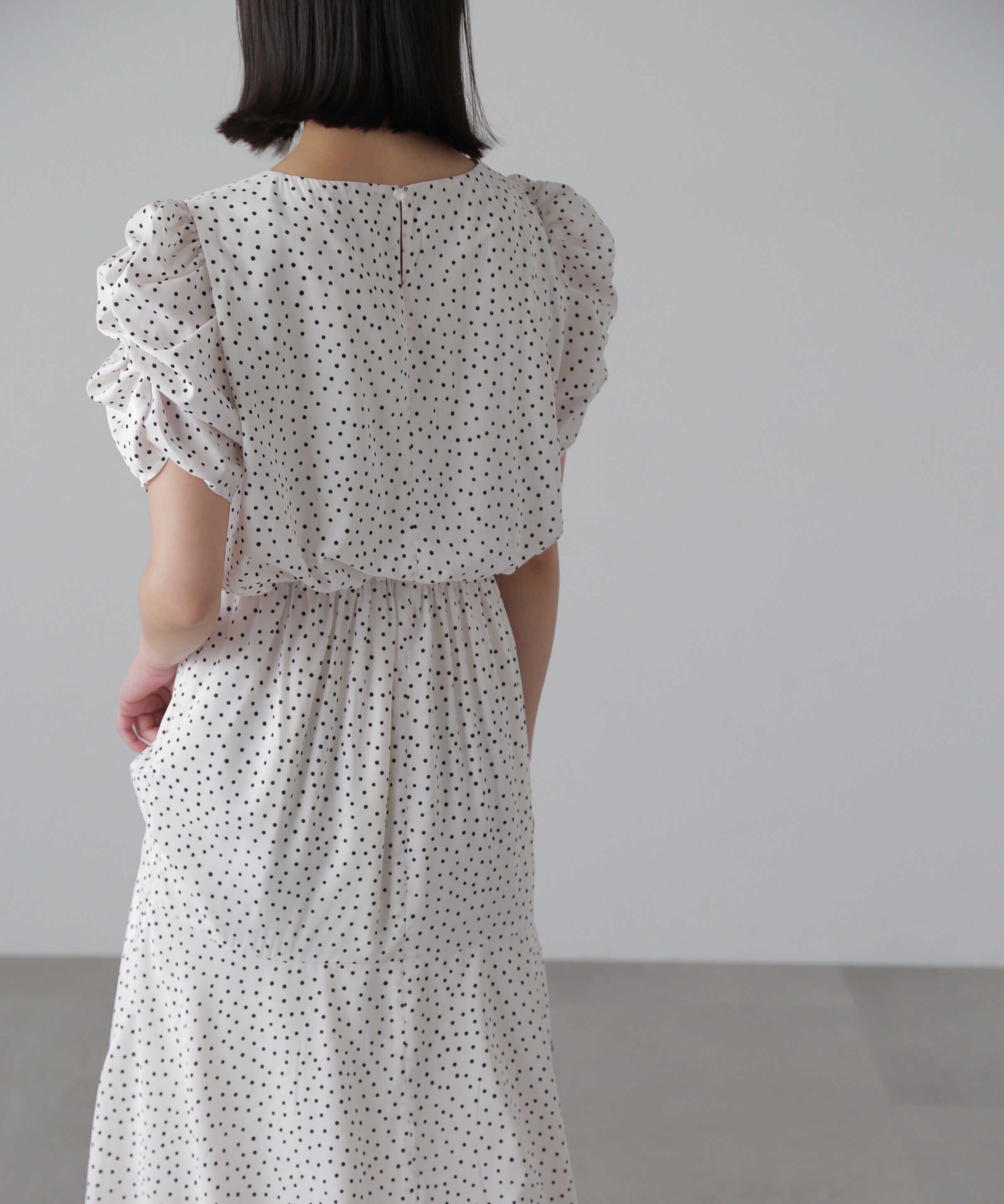  「ボリュームスリーブマーメイドワンピ―ス」|ワンピース|