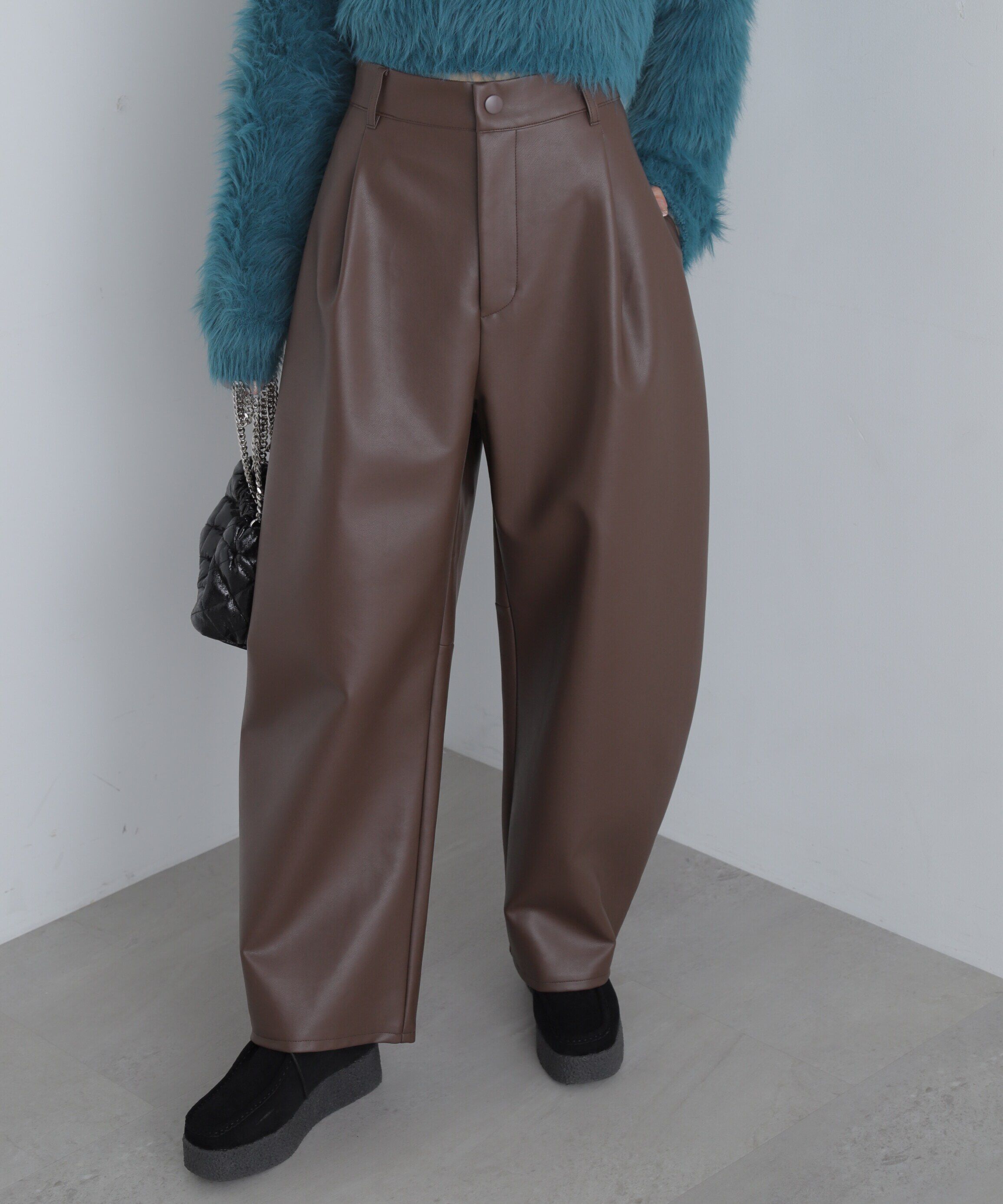  「合皮タックカーヴィーパンツ」|その他|