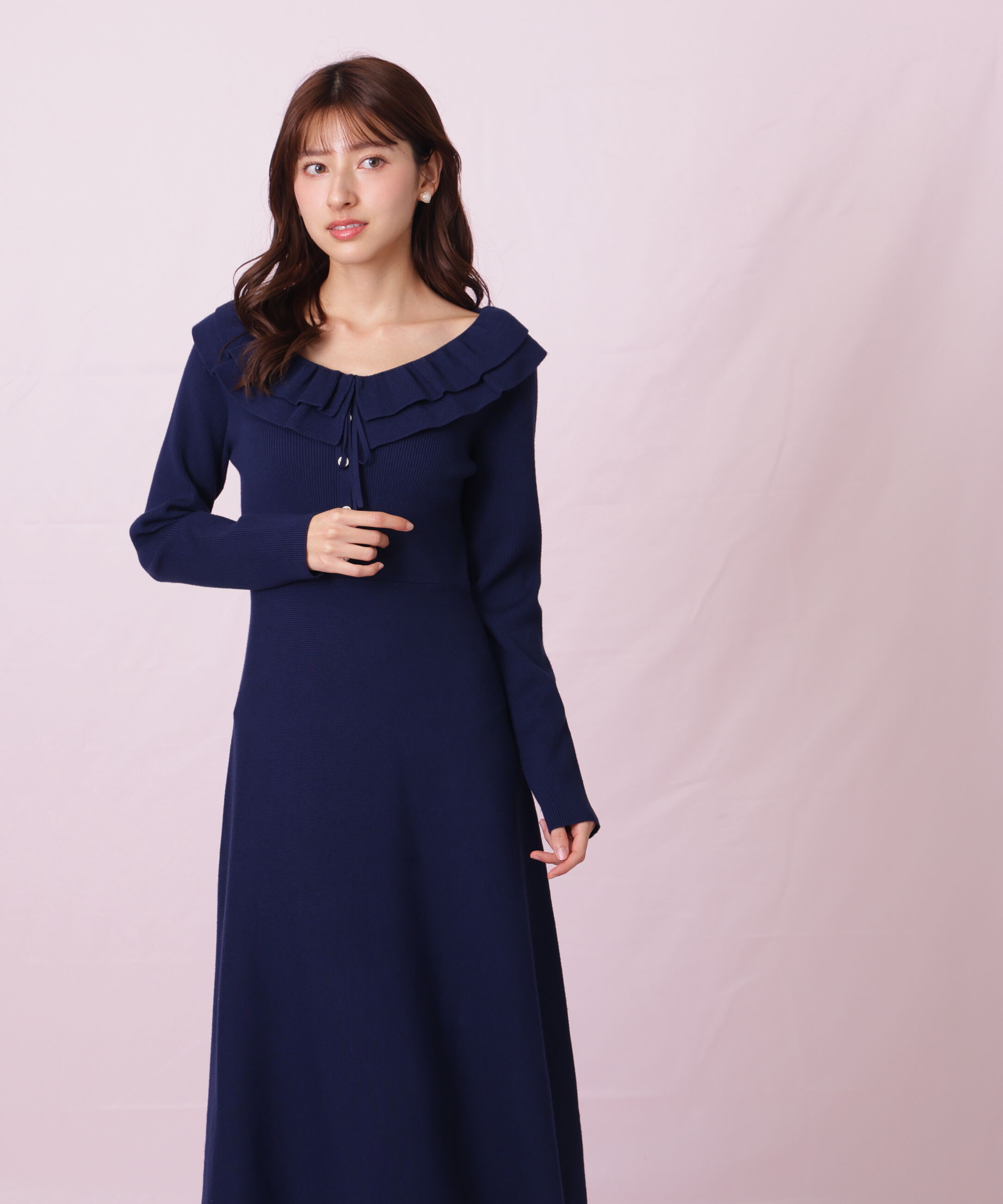  「フリル襟バイカラーニットワンピース」|ワンピース|