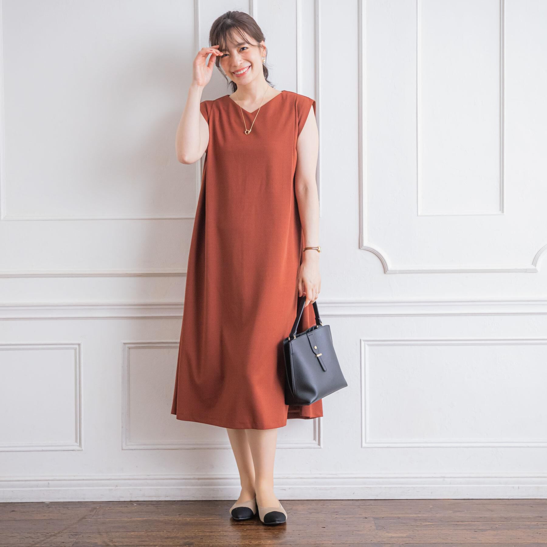 ITS&rsquo;DEMO「【冷感／吸水速乾／透け防止／洗濯機OK】カットジョーゼットタックワンピース」|ワンピース|