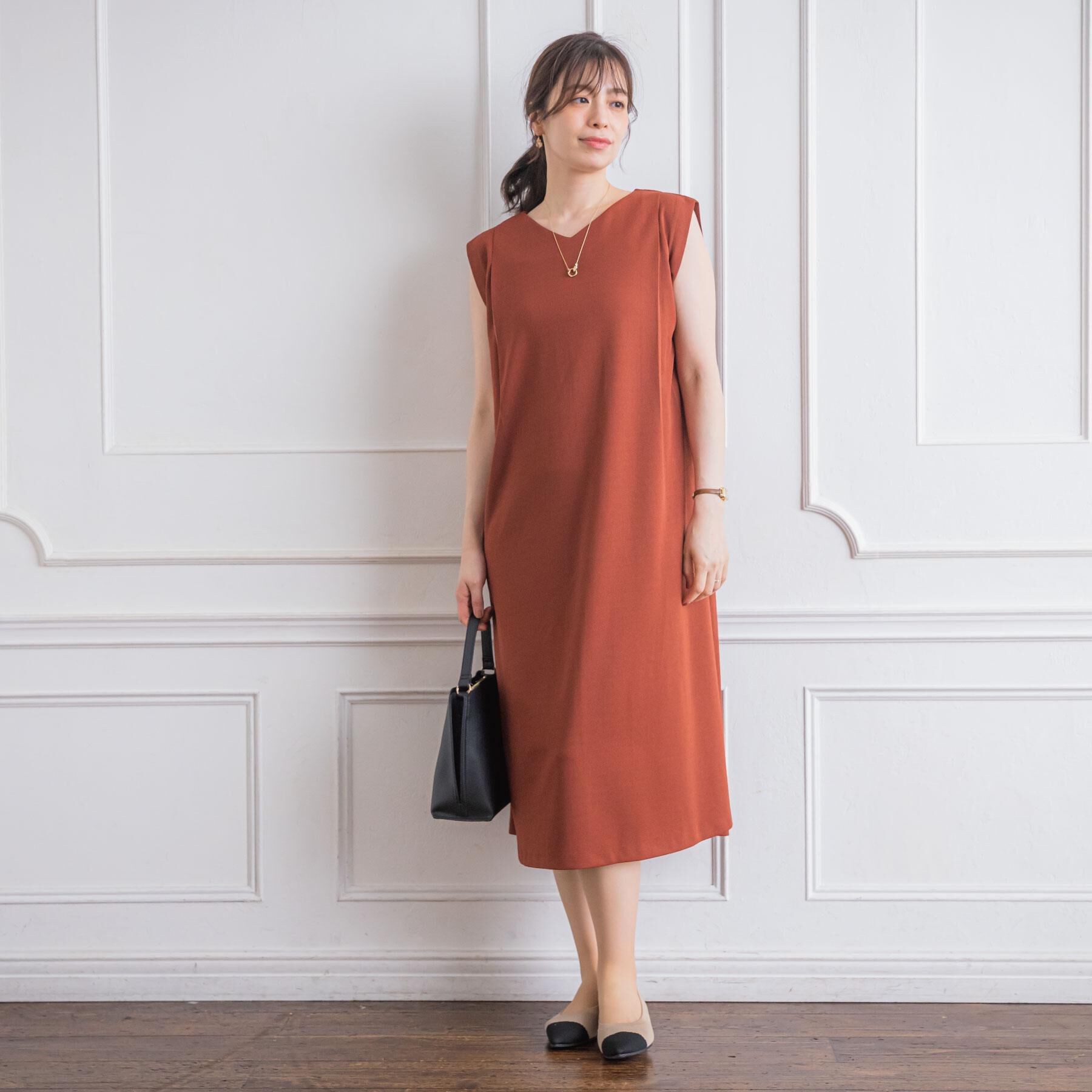 ITS&rsquo;DEMO「【冷感／吸水速乾／透け防止／洗濯機OK】カットジョーゼットタックワンピース」|ワンピース|