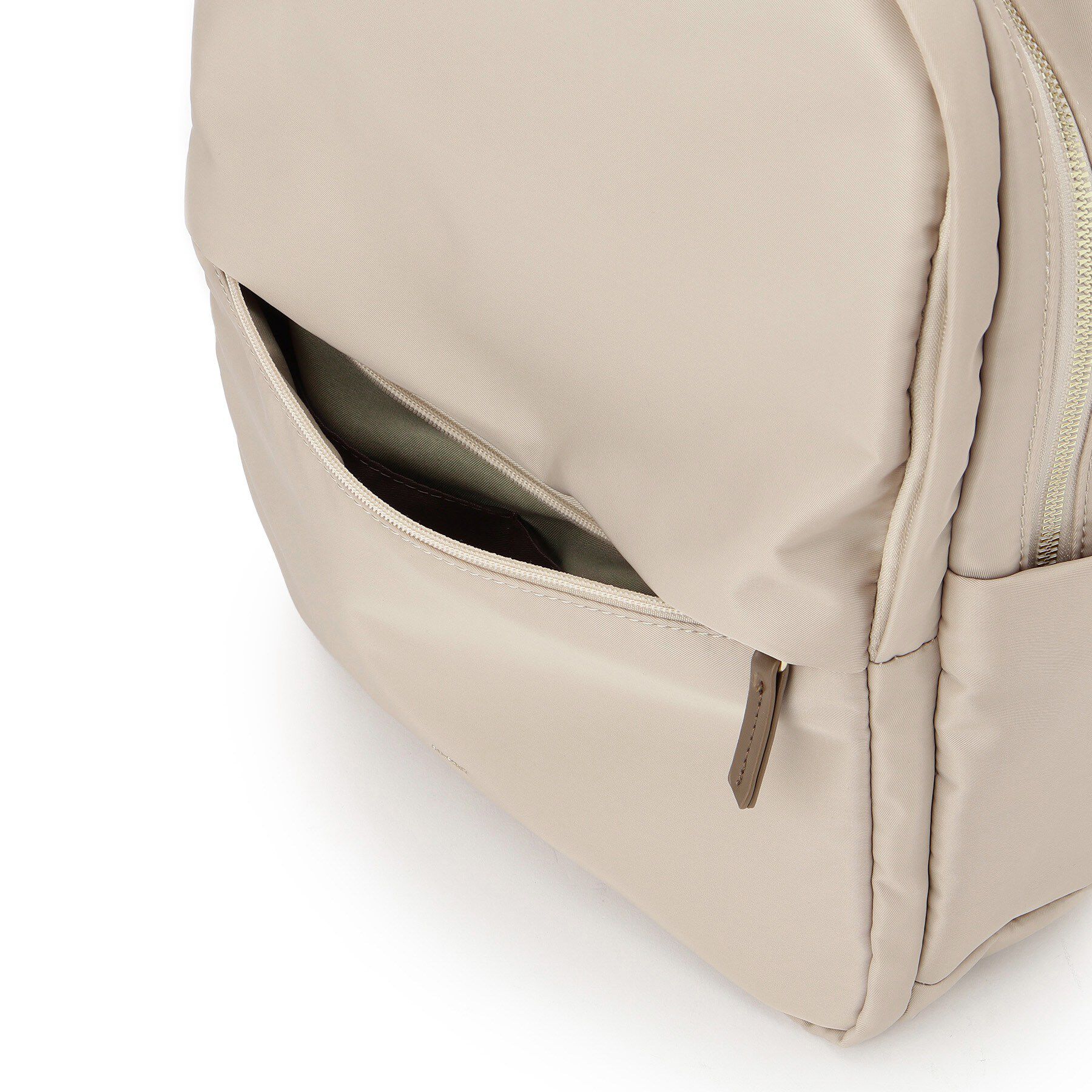 ITS&rsquo;DEMO「【収納アドバイザー監修】合皮コンビリュック」|リュック|