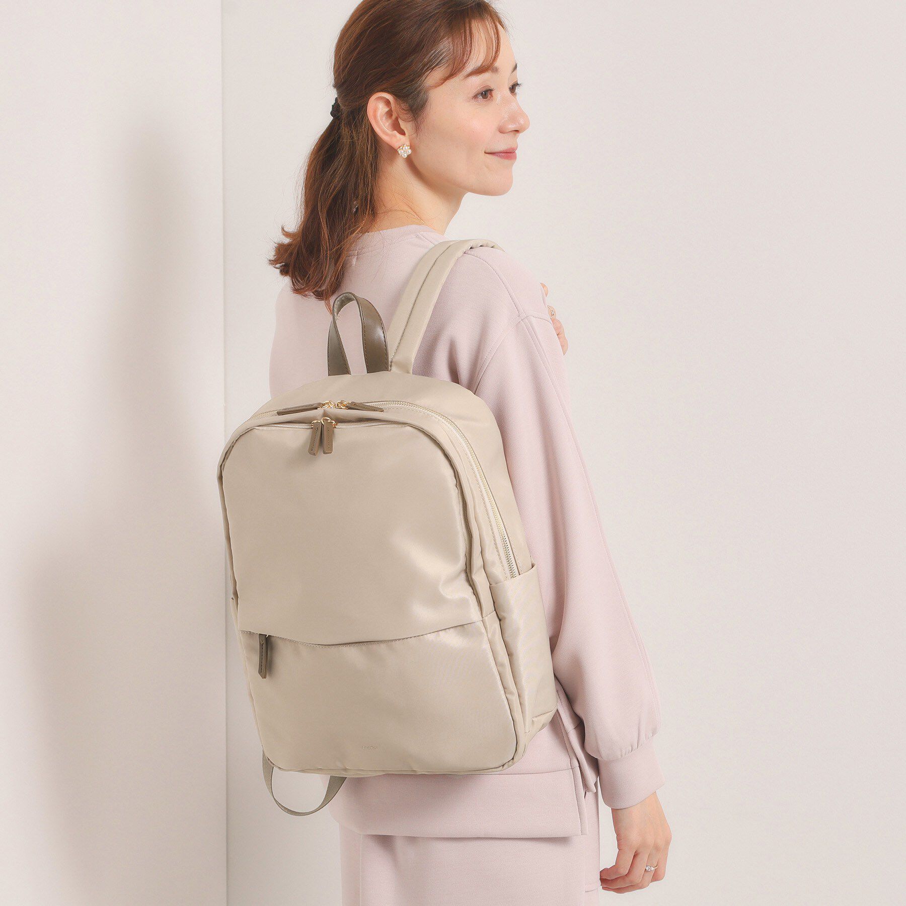 ITS&rsquo;DEMO「【収納アドバイザー監修】合皮コンビリュック」|リュック|