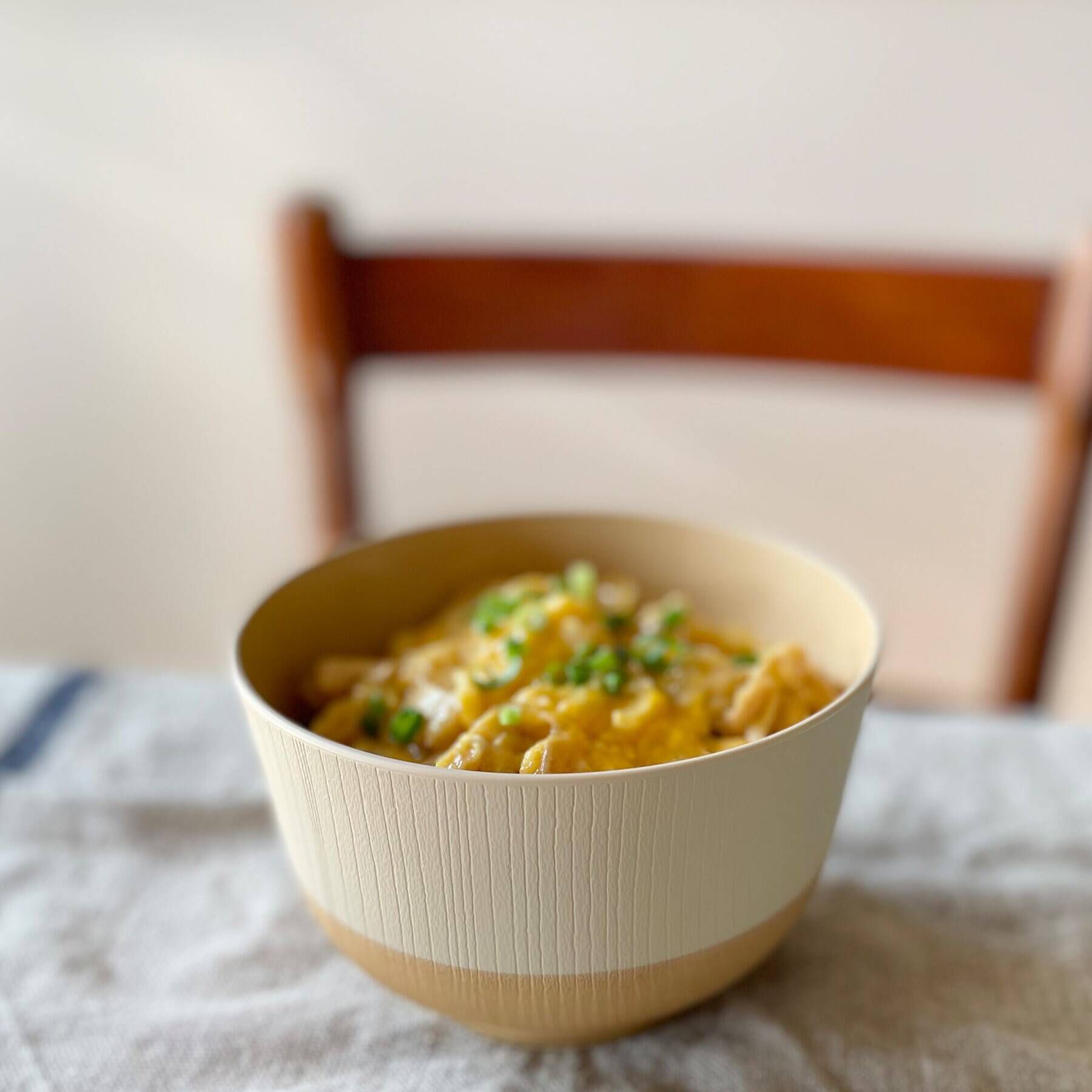 212 KITCHEN STORE「やさしい彩 抗菌羽反丼 キナリ色」|食器・キッチングッズ|