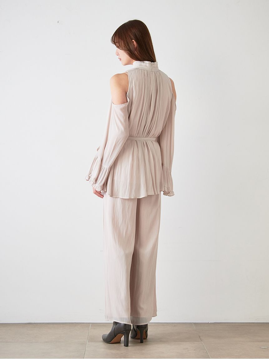 SNIDEL「コールドショルダーパンツセットアップ」|ワンピース|