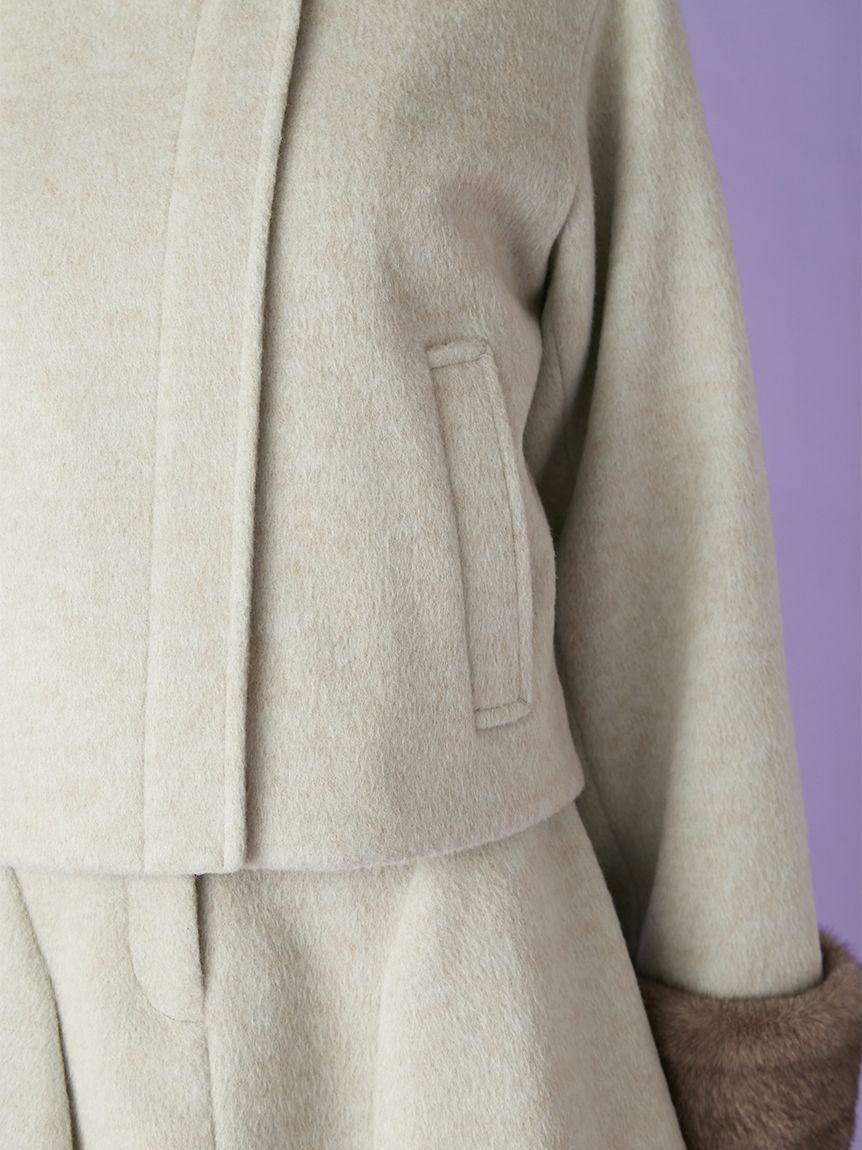 LILY BROWN「袖ファー2wayコート」|ノーカラージャケット|