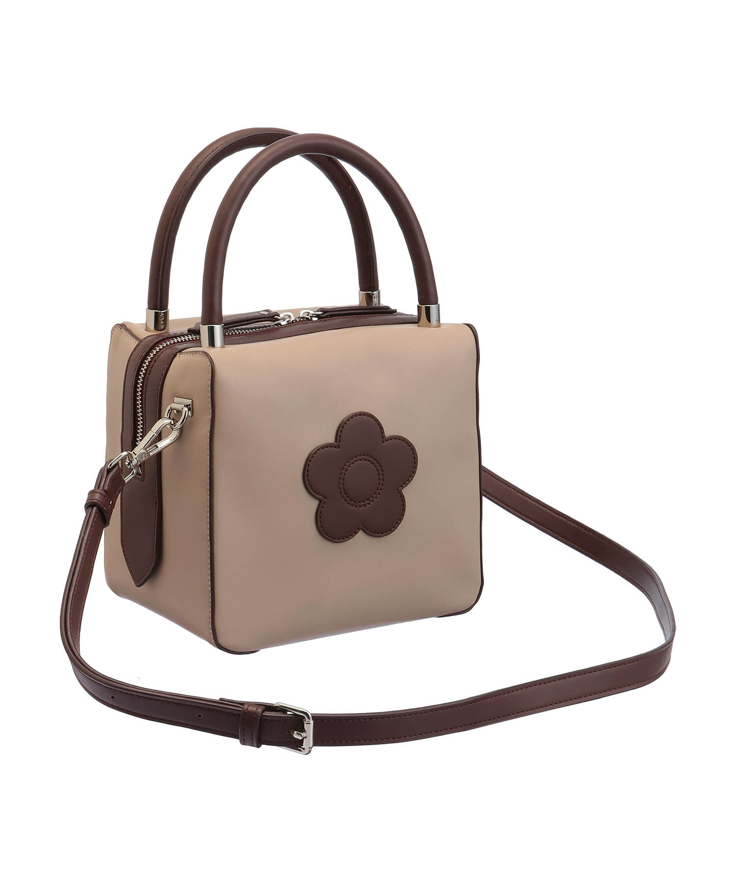 MARY QUANT「スムースデイジー 2WAYショルダー」|ショルダー・メッセンジャー|ベージュ