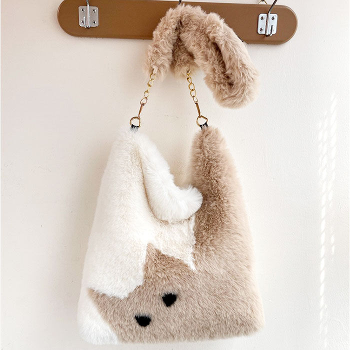 BACKYARD FAMILY「猫柄 バッグ ショルダー 通販 モコモコバッグ ファー もこもこバッグ 冬バッグ ショルダーバッグ」|ショルダー・メッセンジャー|