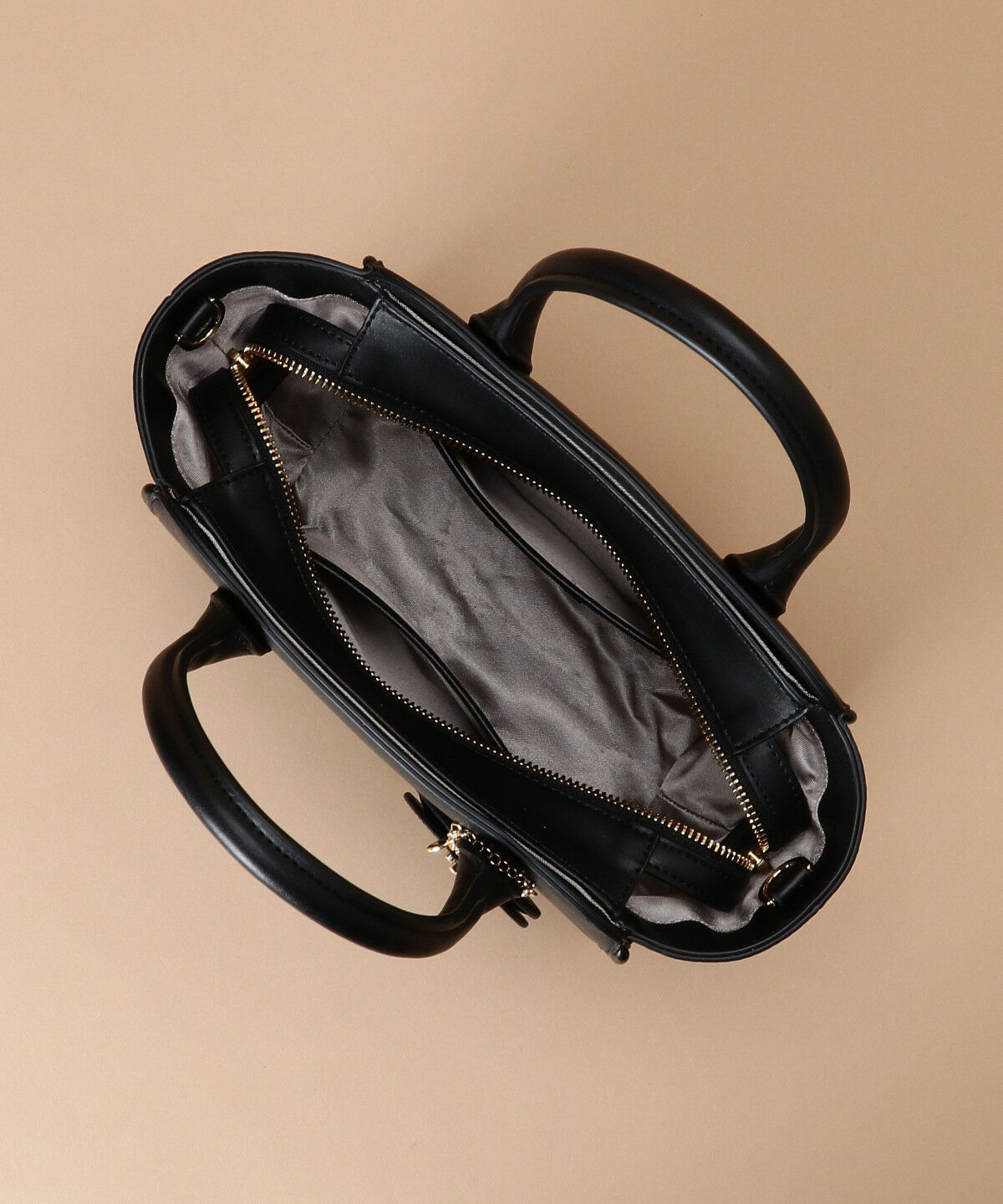 Samantha Thavasa「ミラーチャーム付きハンドバッグ」|ハンドバッグ|