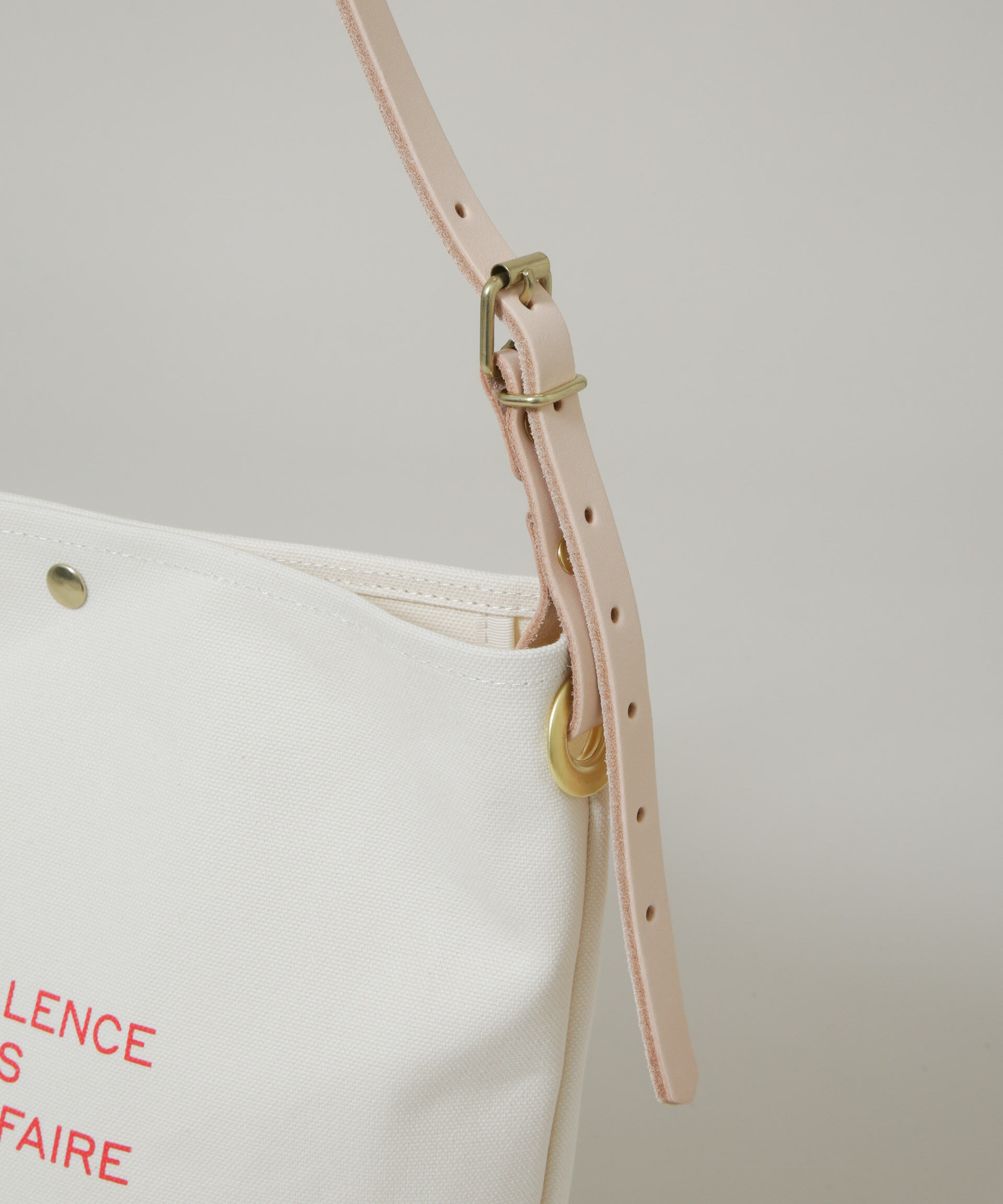 nano･universe「Le minor/TOILE MARCHE ECRU」|ショルダー・メッセンジャー|