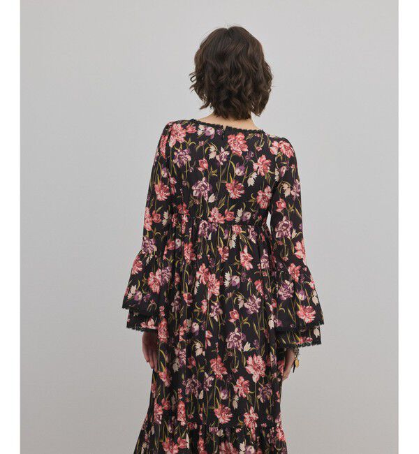 GRACE CONTINENTAL「ボタニカルプリントティアードワンピース」|ワンピース|