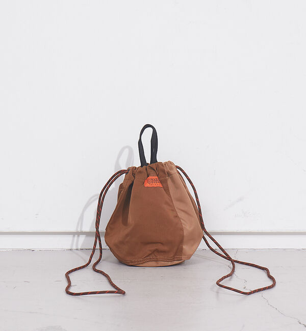 NOMINE「【UNIVERSAL OVERALL】ナイロンポーチBAG」|ショルダー・メッセンジャー|ベージュ