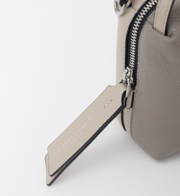 TIARA「【Gianni Chiarini/ジャンニキャリーニ】ALIFA（小）」|ショルダー・メッセンジャー|