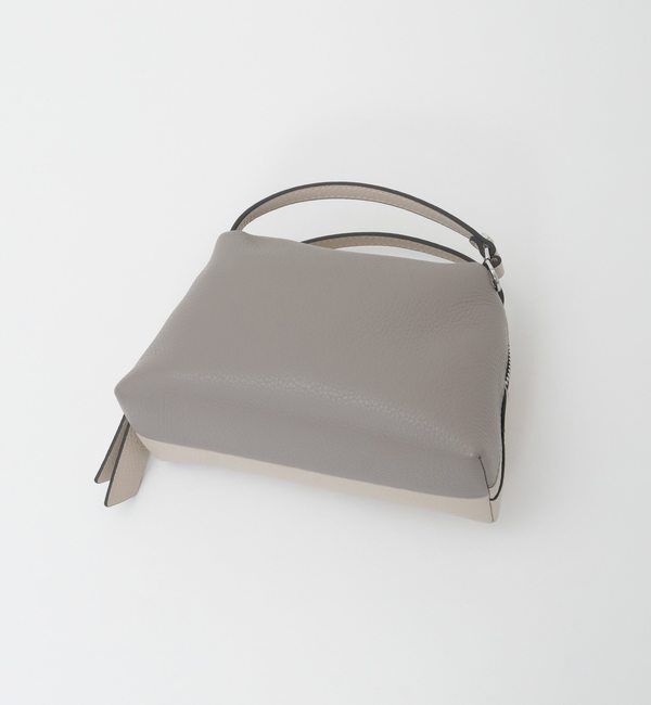 TIARA「【Gianni Chiarini/ジャンニキャリーニ】ALIFA（小）」|ショルダー・メッセンジャー|