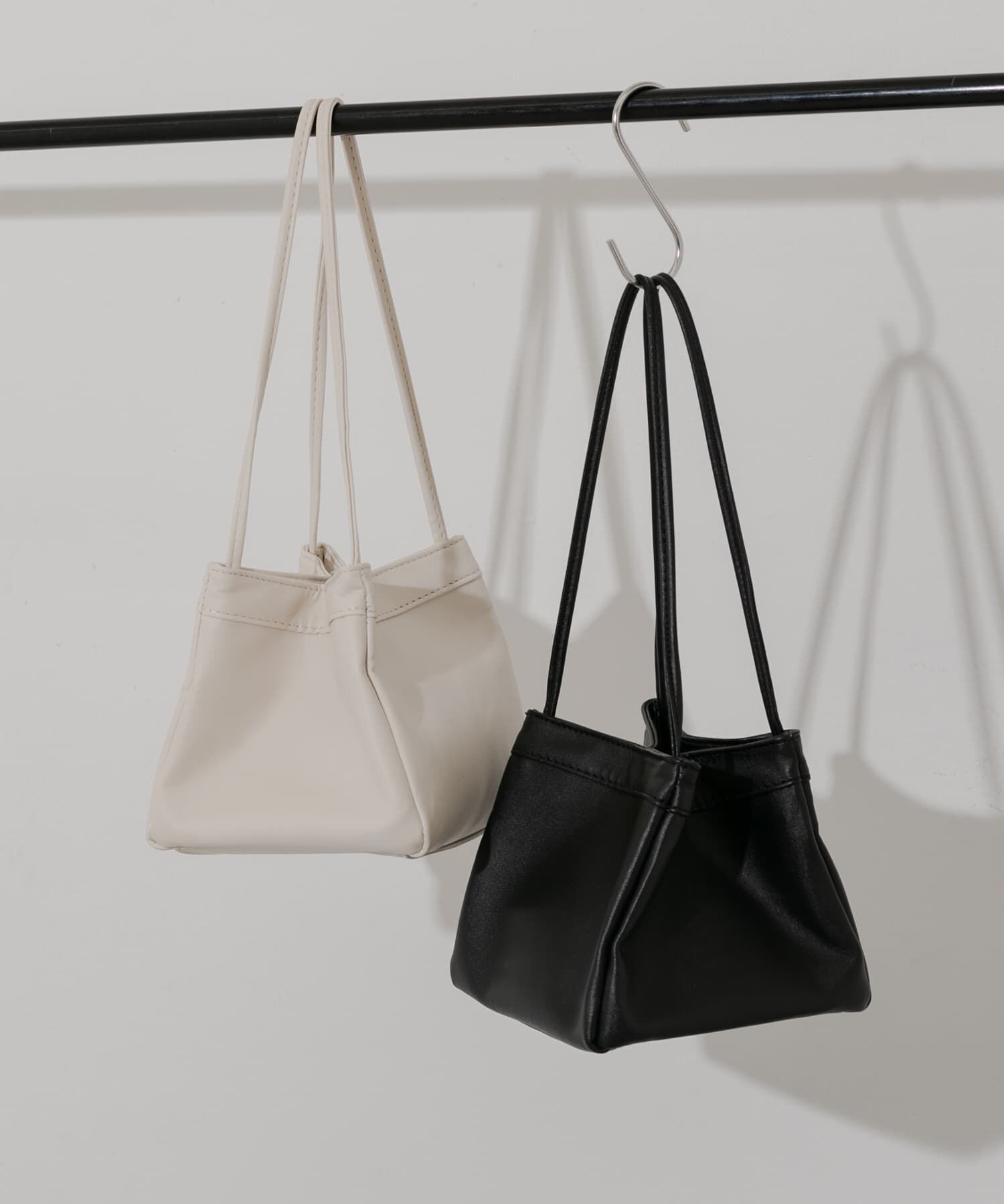 SMELLY「スクエアミニバッグ」|ハンドバッグ|