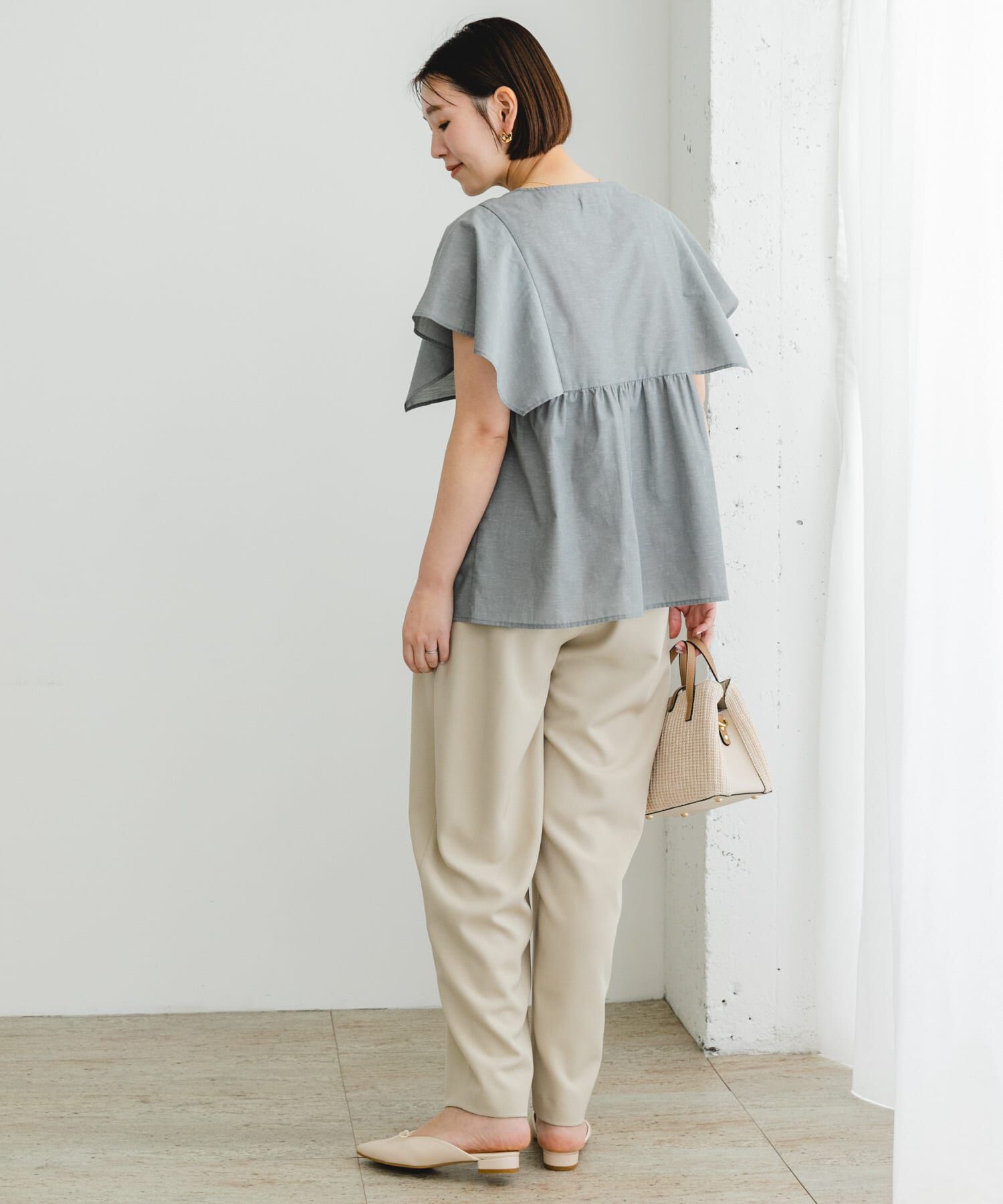 URBAN RESEARCH ROSSO「『UR TECH』F by ROSSO　スクエアスリーブブラウス」|シャツ・ブラウス|