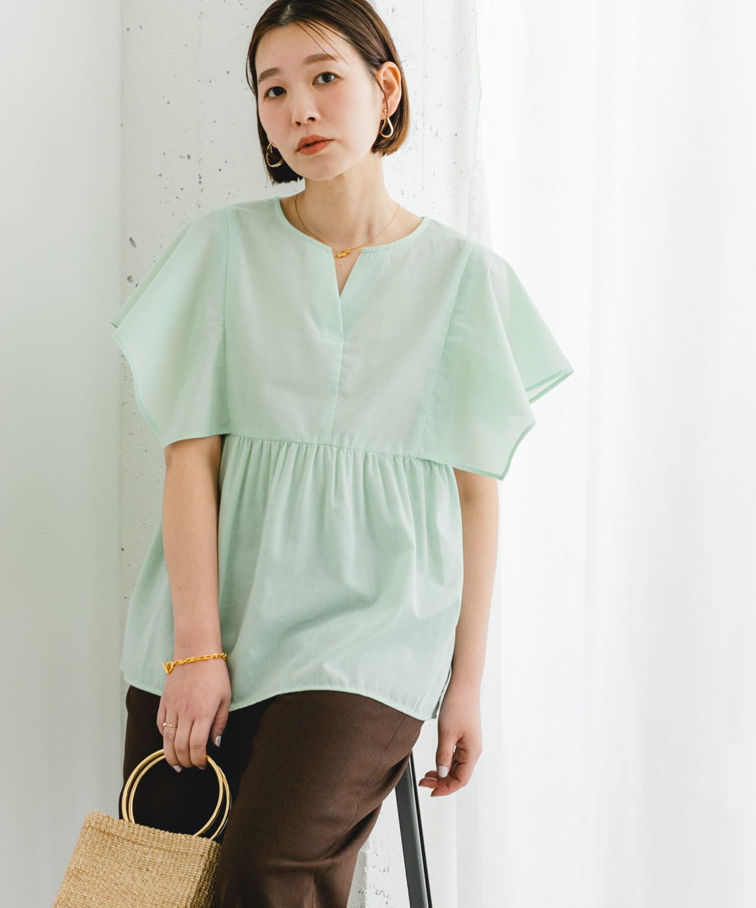 URBAN RESEARCH ROSSO「『UR TECH』F by ROSSO　スクエアスリーブブラウス」|シャツ・ブラウス|