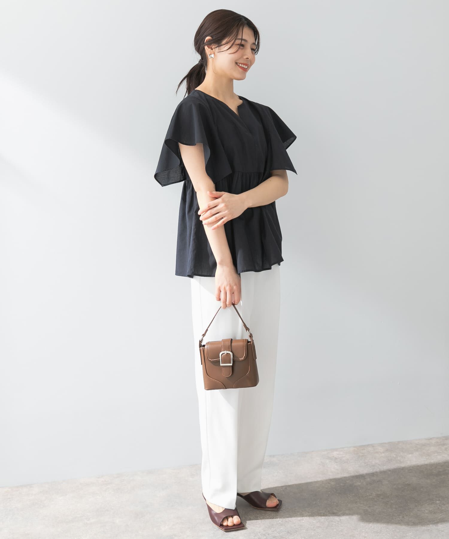 URBAN RESEARCH ROSSO「『UR TECH』F by ROSSO　スクエアスリーブブラウス」|シャツ・ブラウス|