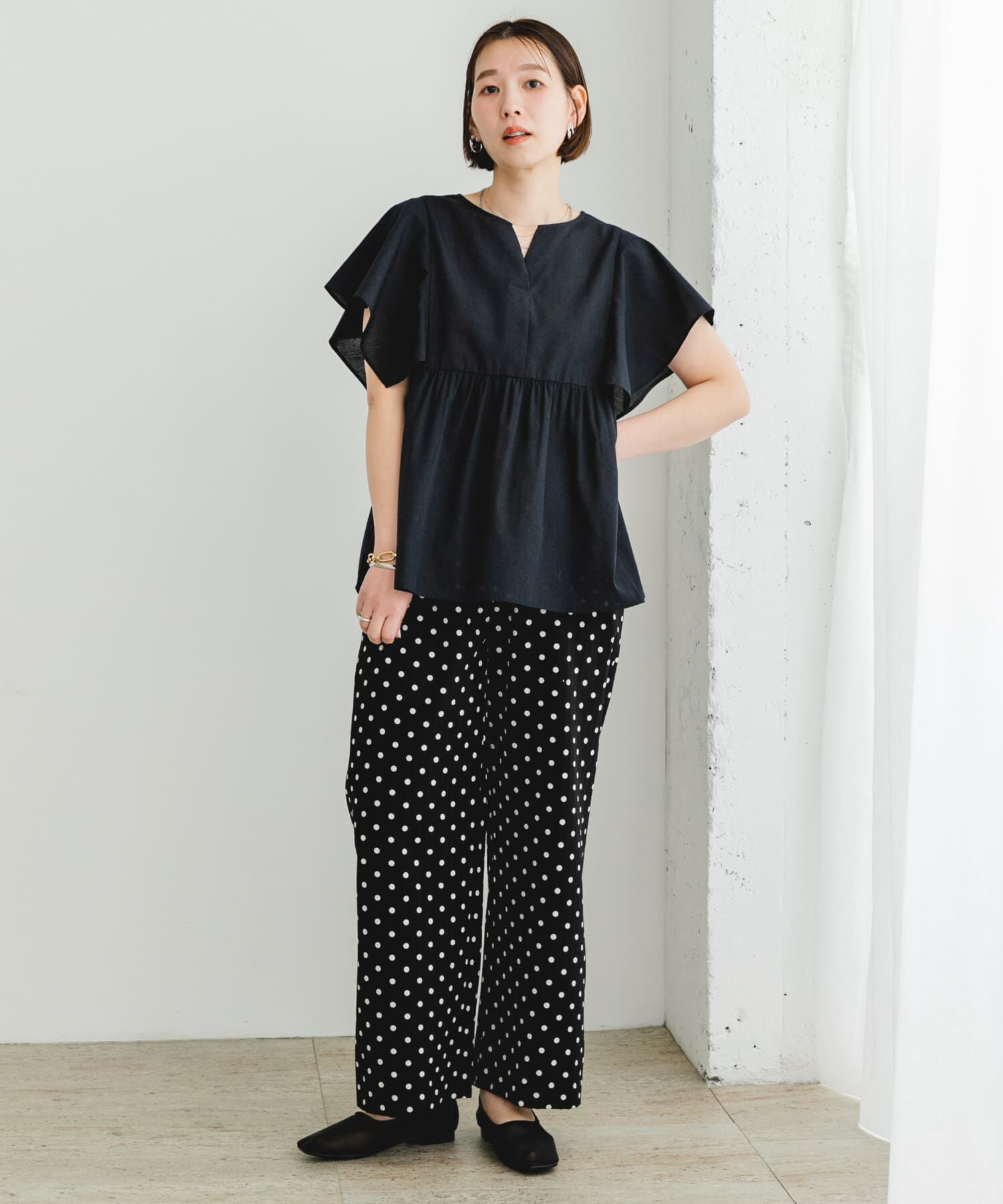 URBAN RESEARCH ROSSO「『UR TECH』F by ROSSO　スクエアスリーブブラウス」|シャツ・ブラウス|