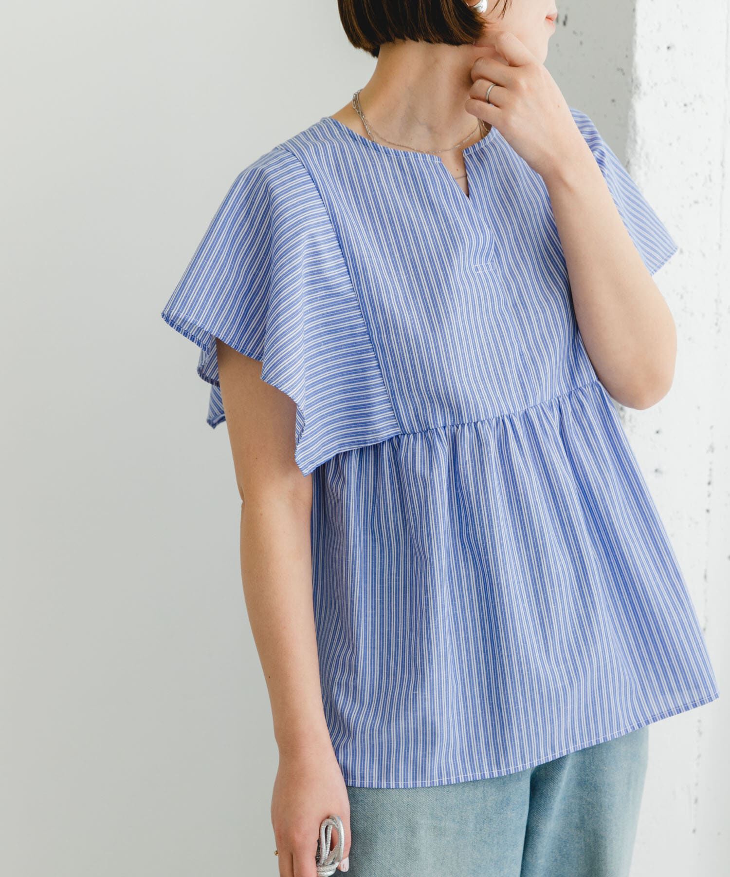 URBAN RESEARCH ROSSO「『UR TECH』F by ROSSO　スクエアスリーブブラウス」|シャツ・ブラウス|