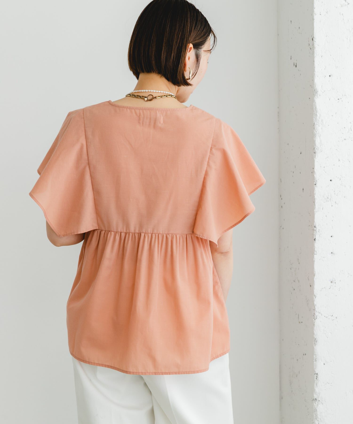 URBAN RESEARCH ROSSO「『UR TECH』F by ROSSO　スクエアスリーブブラウス」|シャツ・ブラウス|