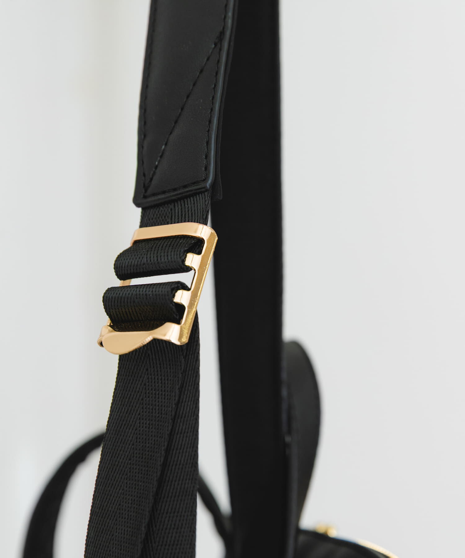 RODE SKO「メタルフラップA4リュック」|その他|