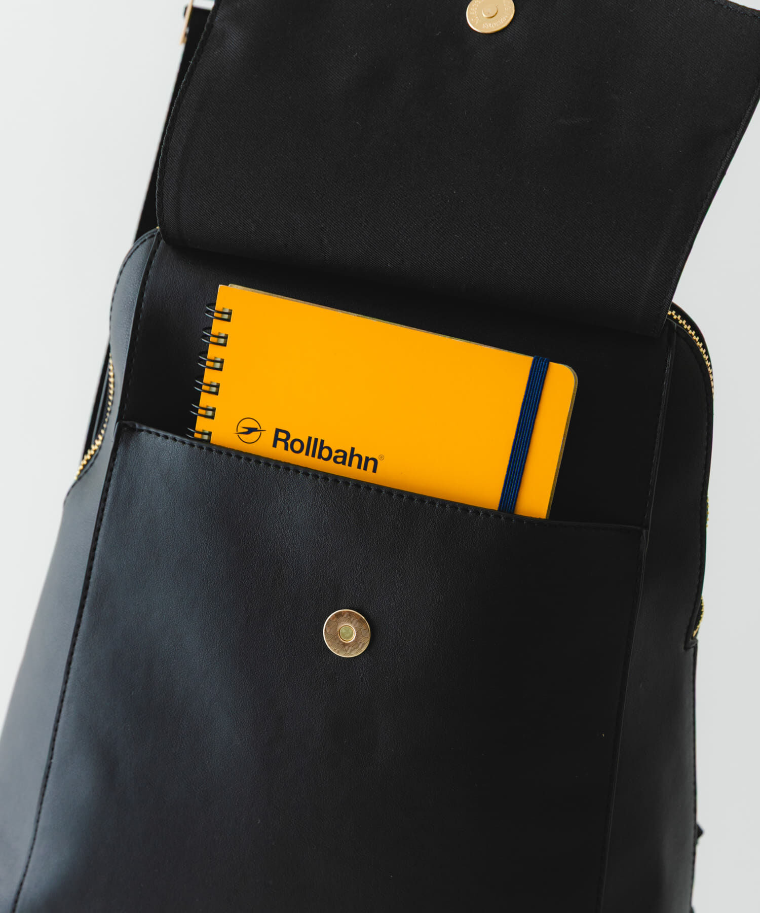 RODE SKO「メタルフラップA4リュック」|その他|