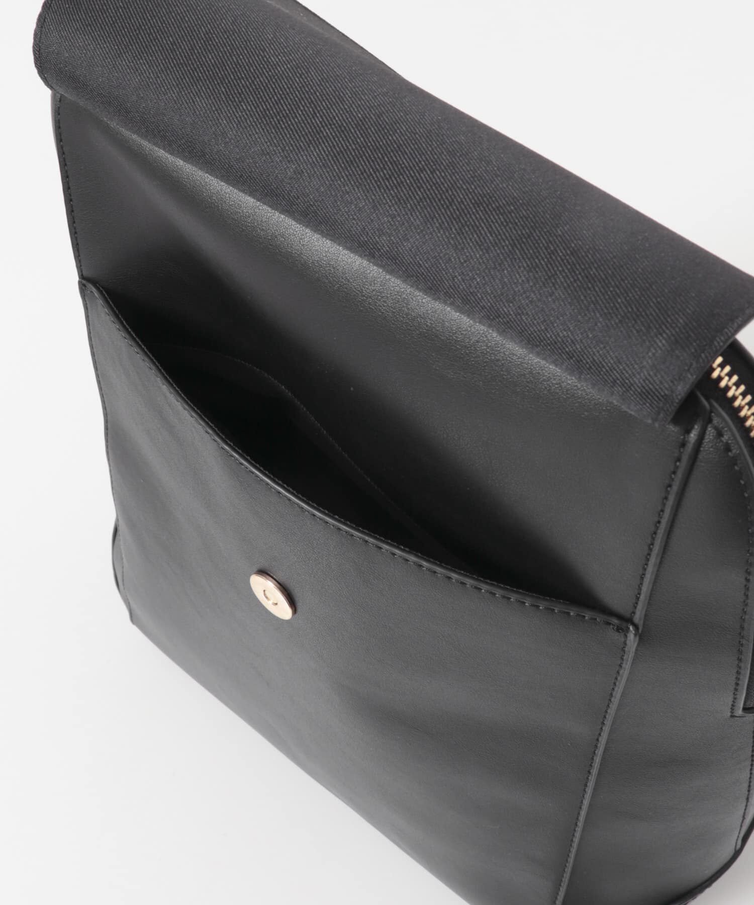 RODE SKO「メタルフラップA4リュック」|その他|