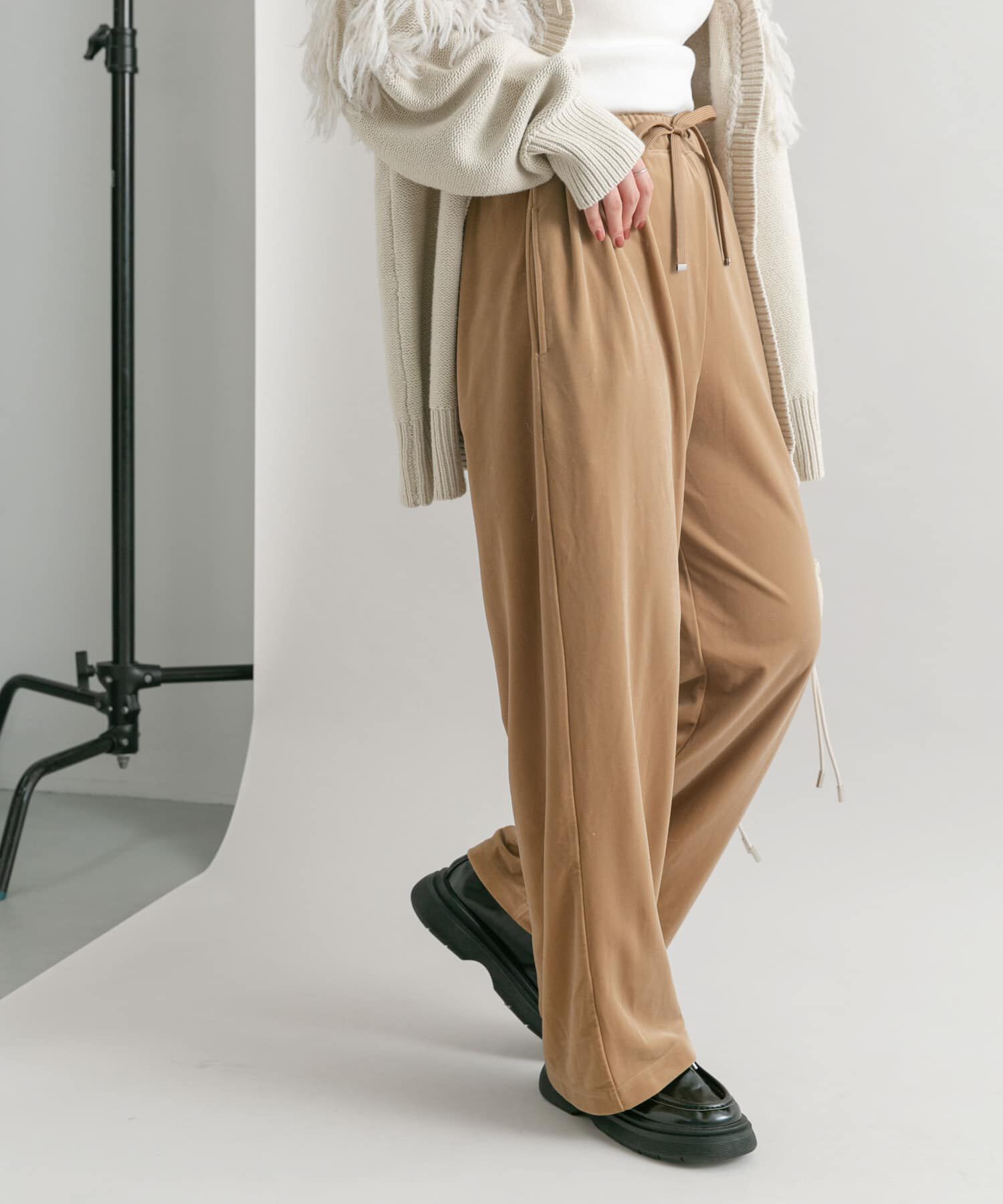  「ベロアイージーパンツ」|その他|